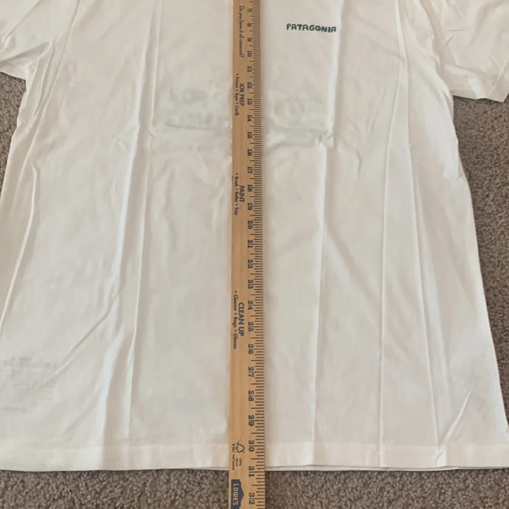 NWT Patagonia Organic cotton T-Shirt - Picture 3 of 5